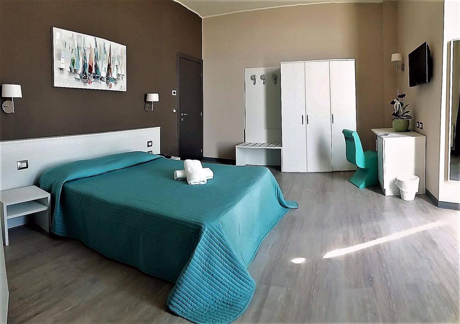 Club Esse Mediterraneo Montesilvano Marina Exteriör bild